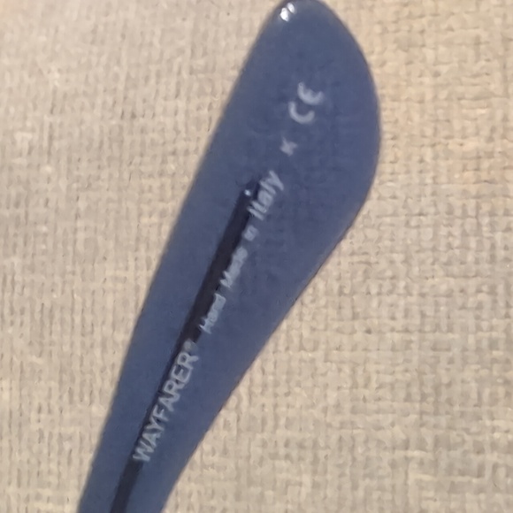 Ray Ban Wayfarer Blue sunglasses - Picture 4 of 8